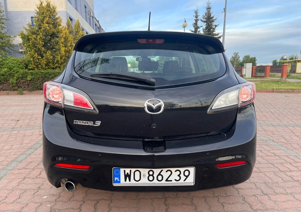 Mazda 3 cena 19999 przebieg: 244000, rok produkcji 2011 z Ostrołęka małe 106